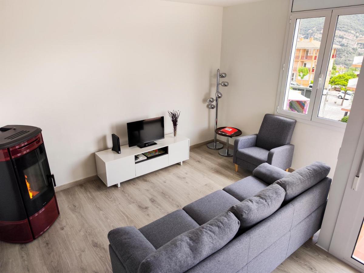 Apartamento Rural En El Bergueda "Lluis & Antonia" A Ac Sant Jordi de Cercs Buitenkant foto